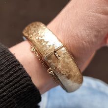 Load image into Gallery viewer, Vintage 9ct Yellow Gold Crosshatch Bangle Bracelet, Hallmarked Birmingham 1971