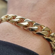 Load image into Gallery viewer, Vintage 9ct Gold Curb Link Bracelet, 48.5 grams modelled