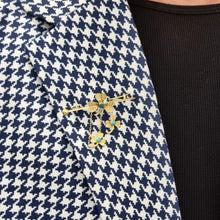 Load image into Gallery viewer, Antique 9ct Gold Turquoise Clover Bar Brooch modelled