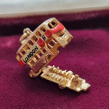 Load image into Gallery viewer, Vintage 9ct Gold London Bus Charm open