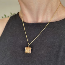 Load image into Gallery viewer, Antique Rolled Gold Agate Drum Charm modelled with chain