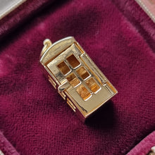 Load image into Gallery viewer, Vintage 9ct Gold Telephone Box Charm side