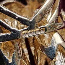 Load image into Gallery viewer, Vintage 9ct Gold Articulated Clown Pendant hallmark