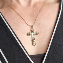 Load image into Gallery viewer, Vintage 9ct Welsh Gold Cross Pendant