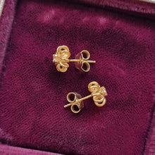 Load image into Gallery viewer, Vintage 9ct Gold Solitaire Diamond Stud Earrings sides