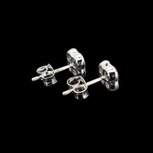 Load image into Gallery viewer, 18ct White Gold Sapphire and Diamond Cluster Stud Earrings