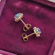 Load image into Gallery viewer, Vintage 18ct Gold Blue Topaz and Diamond Stud Earrings sides