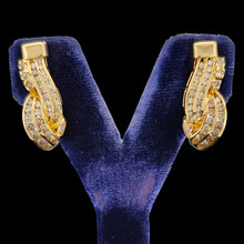 Load image into Gallery viewer, 18ct Yellow Gold Brilliant and Baguette Cut Diamond Drop Earrings