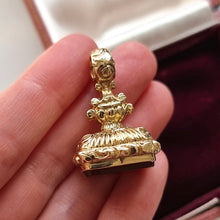 Load image into Gallery viewer, Vintage 9ct Gold Carnelian Fob Seal in hand