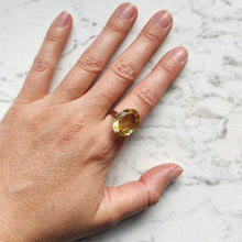 Load image into Gallery viewer, Antique 15ct Yellow Gold Citrine Solitaire Ring