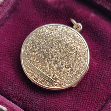Load image into Gallery viewer, Antique 9ct Gold Round Engraved Locket, Hallmarked Birmingham 1916 back