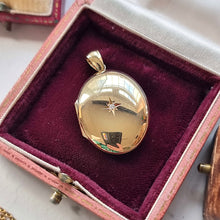 Load image into Gallery viewer, Vintage 9ct Yellow Gold Diamond Oval Locket in box