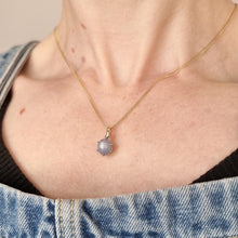 Load image into Gallery viewer, 9ct Yellow & White Gold Star Sapphire Pendant, 5.50ct modelled with chain