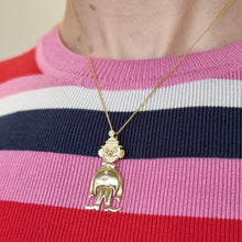 Load image into Gallery viewer, Vintage 18ct Gold Diamond Articulated Clown Pendant modelled with chain