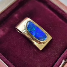 Load image into Gallery viewer, Vintage 14ct Yellow Gold Black Opal Pendant in box