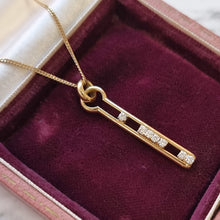 Load image into Gallery viewer, Vintage 18ct Yellow Gold Diamond Keyhole Pendant in box, with chain