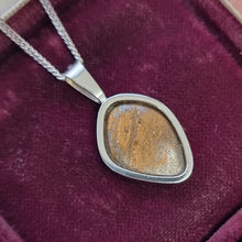 Load image into Gallery viewer, 18ct White Gold Boulder Opal Pendant back