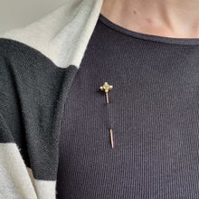 Load image into Gallery viewer, Antique 15ct & 9ct Gold Peridot and Pearl Tie/Stick Pin modelled
