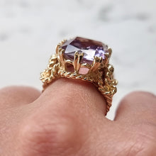 Load image into Gallery viewer, Vintage 9ct Yellow Gold Amethyst Rope Design Statement Ring