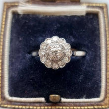 Load image into Gallery viewer, Vintage 18ct White Gold Diamond Cluster Ring, 0.30ct in box