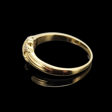 Load image into Gallery viewer, Vintage 18ct Yellow Gold Diamond Kiss Ring