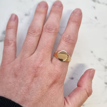 Load image into Gallery viewer, Vintage 18ct Rose Gold Oval Signet Ring modelled