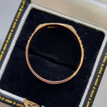 Load image into Gallery viewer, Vintage 18ct Rose Gold Oval Signet Ring side profile, in box