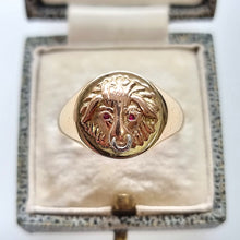 Load image into Gallery viewer, Vintage 9ct Gold Bull Ring in box