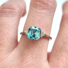Load image into Gallery viewer, Vintage 9ct White Gold Blue Zircon Ring modelled