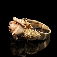 Load image into Gallery viewer, Vintage 14K Two Tone Gold Rose Dress Ring