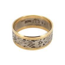Load image into Gallery viewer, Vintage 18ct Yellow & White Gold Flower Pattern Band back