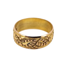 Load image into Gallery viewer, Victorian 9ct Gold Leaf Patterned Band, Hallmarked Birmingham 1897 side