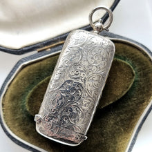 Load image into Gallery viewer, Antique Sterling Silver Sovereign Holder & Vesta Case back