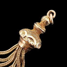 Load image into Gallery viewer, A yellow gold tassel pendant with engraved detailing