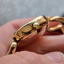 Load image into Gallery viewer, Longines Retro 1970's 9ct Gold Lapis Dial Mechanical Wrist Watch crown