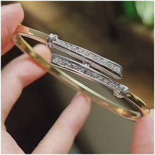 Load and play video in Gallery viewer, 14ct Gold Diamond Crossover Bangle, 1.00ct