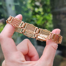 Load image into Gallery viewer, Antique 15ct Gold Gate Bracelet, 21.9 grams