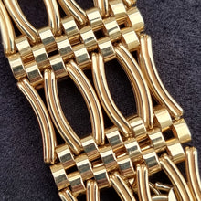 Load image into Gallery viewer, Vintage 9ct Gold Ornate Gate Bracelet with Heart Padlock detail