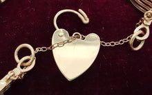 Load image into Gallery viewer, Vintage 9ct Gold Bracelet with Heart Padlock