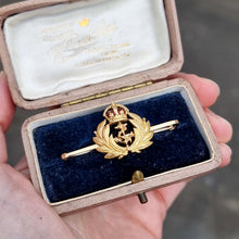 Load image into Gallery viewer, Vintage 15ct Gold Naval Sweetheart Bar Brooch in box