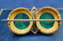 Load image into Gallery viewer, Victorian 9ct Gold Malachite Brooch