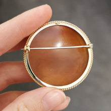 Load image into Gallery viewer, Vintage 9ct Gold Taurus Bull Cameo Brooch