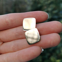 Load image into Gallery viewer, Art Deco 9ct Gold Cushion Shaped Cufflinks