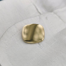 Load image into Gallery viewer, Vintage 9ct Gold Swivel Back Cufflinks