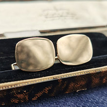 Load image into Gallery viewer, Vintage 9ct Gold Swivel Back Cufflinks