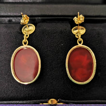 Load image into Gallery viewer, Vintage 14ct Gold Carnelian Intaglio Drop Earrings