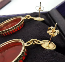 Load image into Gallery viewer, Vintage 14ct Gold Carnelian Intaglio Drop Earrings