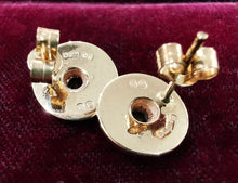 Load image into Gallery viewer, Vintage 9ct Gold Emerald Button Stud Earrings