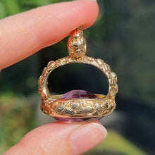 Load image into Gallery viewer, Victorian 15ct Gold Amethyst Fob Seal