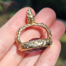 Load image into Gallery viewer, Victorian 15ct Gold Amethyst Fob Seal